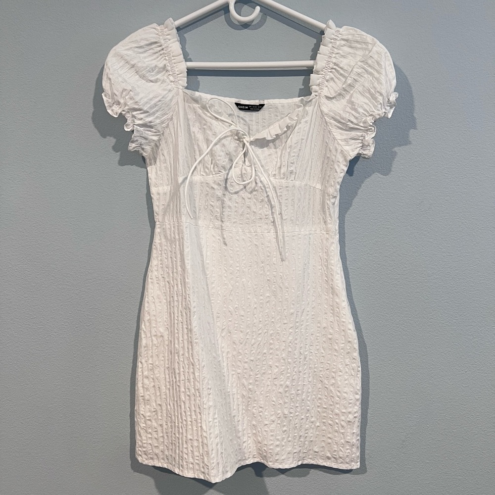 SHEIN White Puff Sleeve Dress in Size M